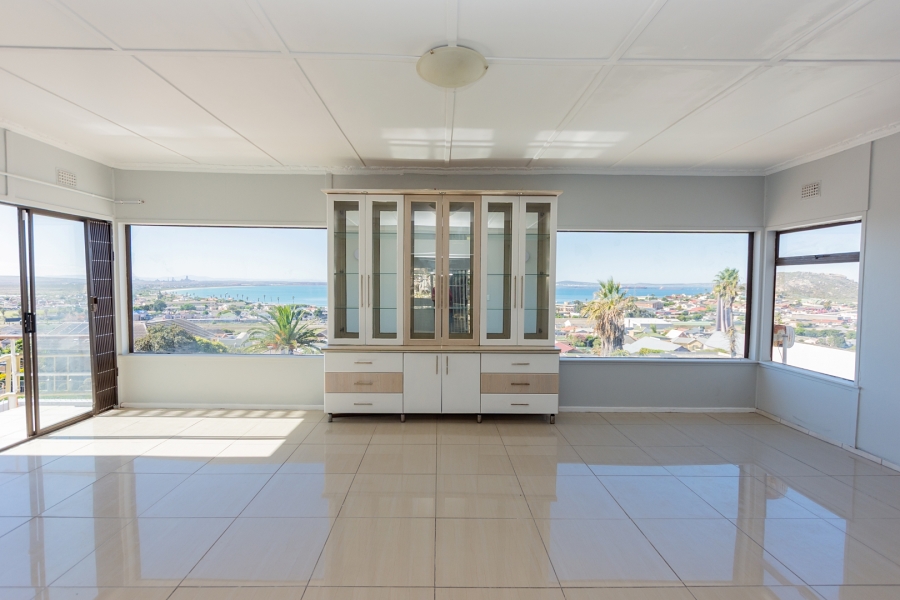 4 Bedroom Property for Sale in Saldanha Western Cape